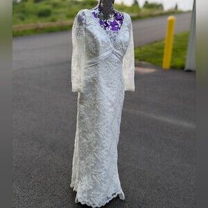 Maggie Sottero Couture Plus Size 18 Lace Sleeve Fitted Wedding Gown Dress